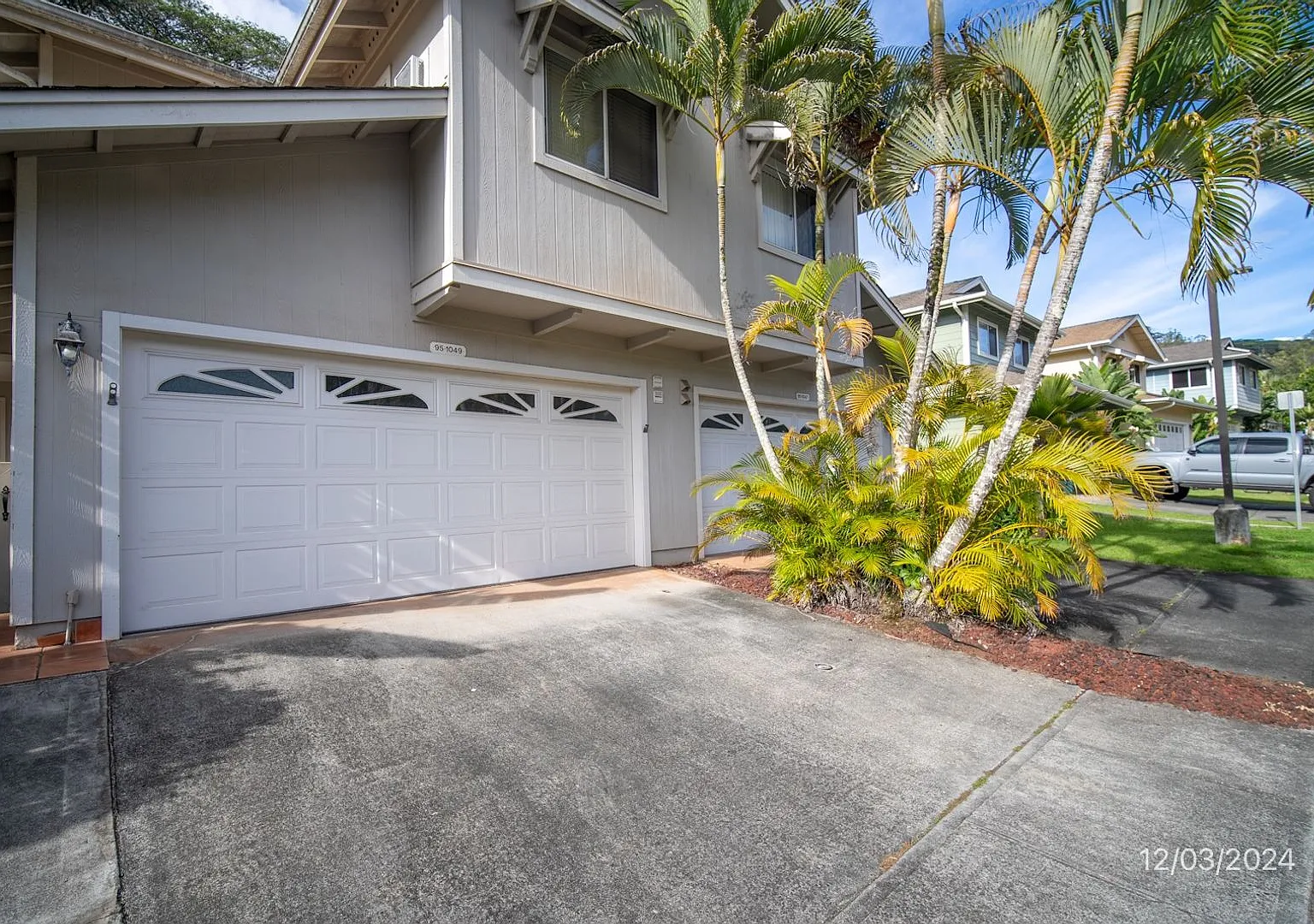 3 Bed 2.5 Bath Townhome in Woodcreek — Photo 2