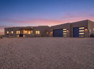 33 Tierra Grande, Santa Fe, NM 87506