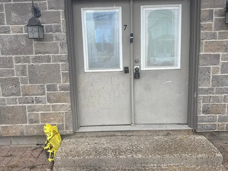 129 Main St — Photo 6