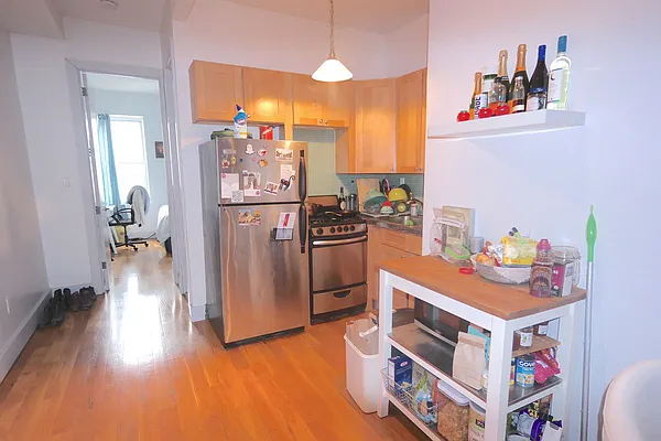 Rented by EXR | media 26