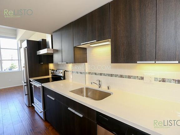 4th image of 550 Jessie St APT 417