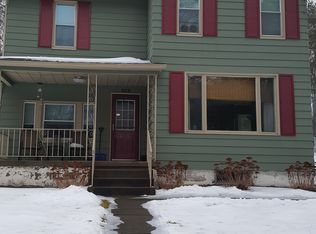 606 N Turnpike Rd, Dalton, PA 18414