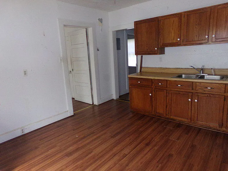 247 Winslow St — Photo 9