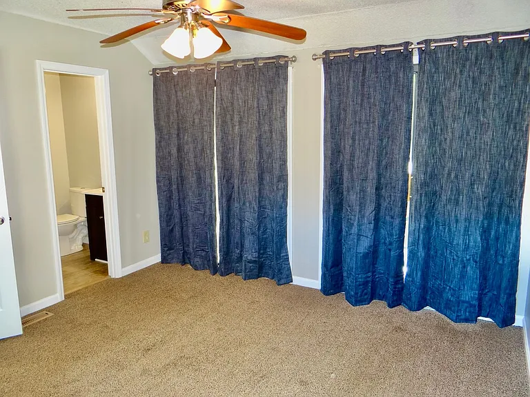 200 Deer Creek Rd #F — Photo 23
