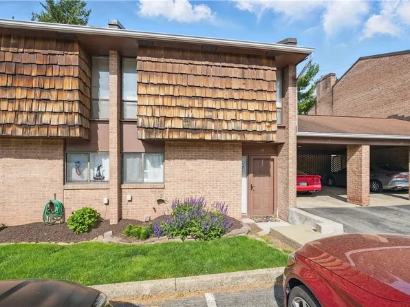 14 Forest Green Dr, Coraopolis, PA 15108