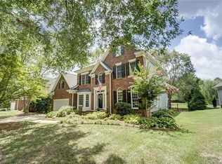 12420 Landing Green Dr, Charlotte, NC 28277