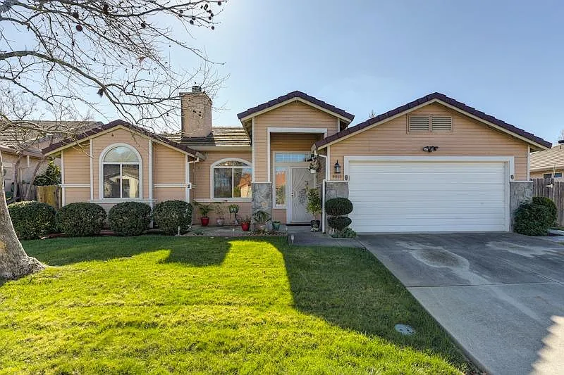 9010 Stinson Beach Way photo 1