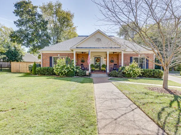 416 Chesterfield Pl, Franklin, TN 37064