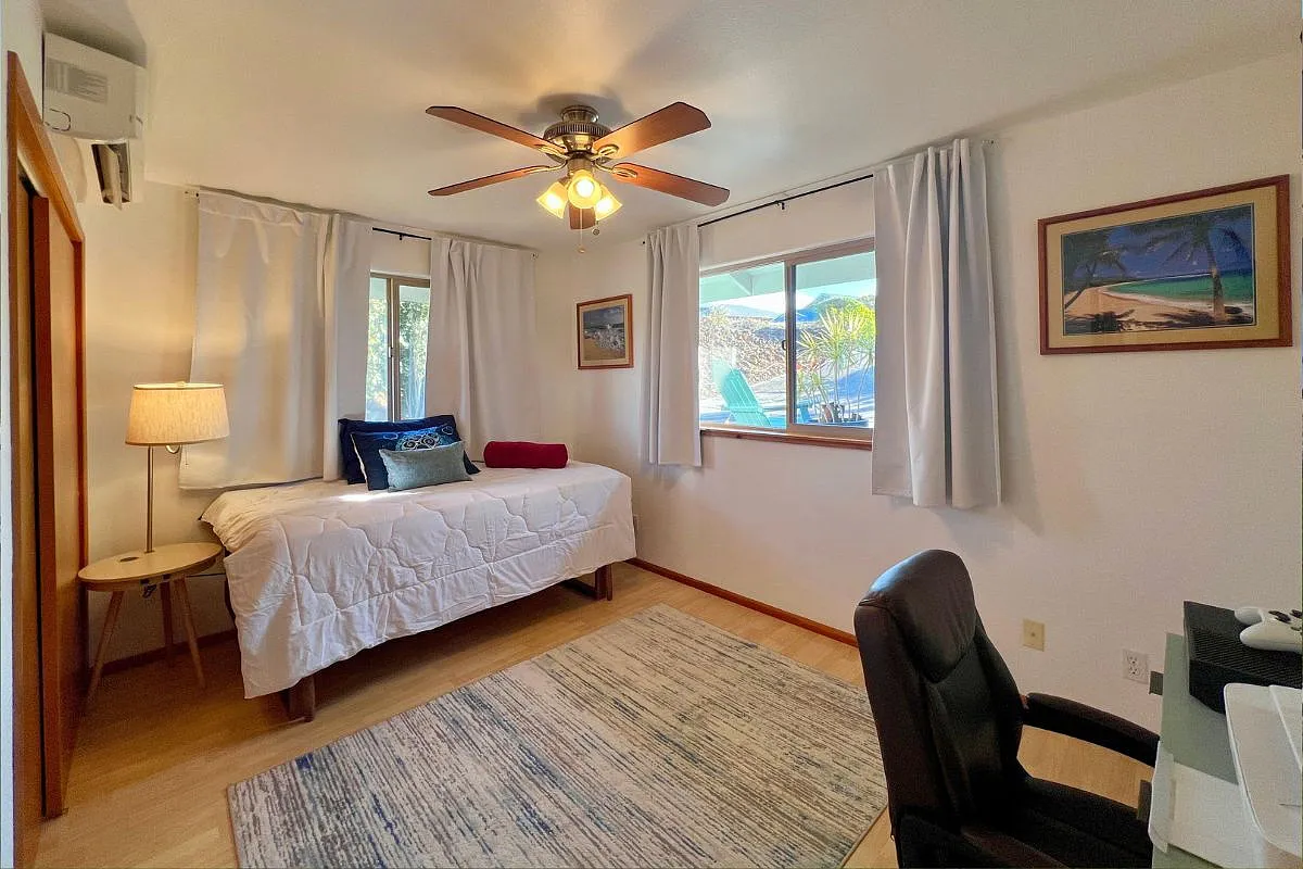 3 bed, 2.0 bath, 1345 sqft, $4,800 — Photo 3