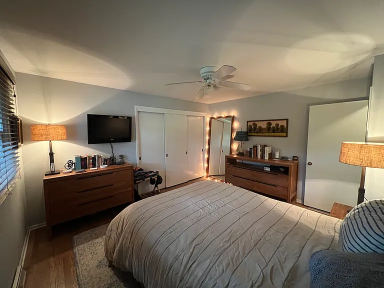 Bedroom #1