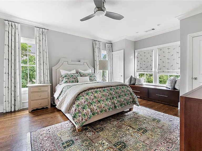 91 Park Cir NE — Photo 42