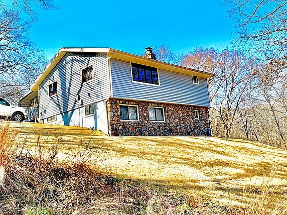 2nd image of 143 Winchester Dr