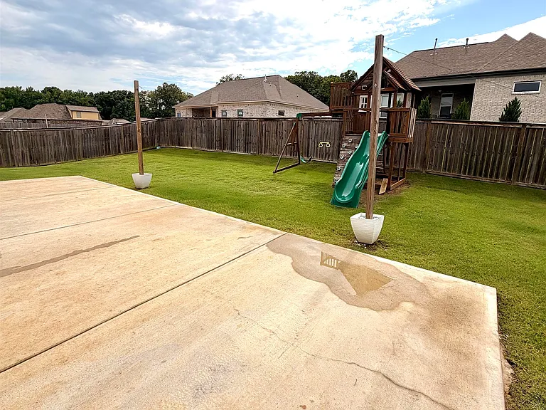 280 Lilly Dr — Photo 36