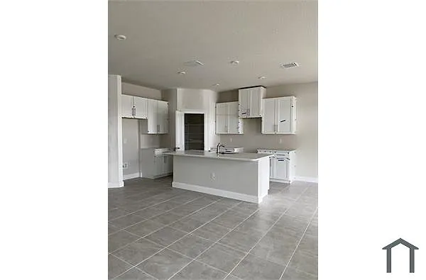 Building Photo - 9917 Eventide Trl