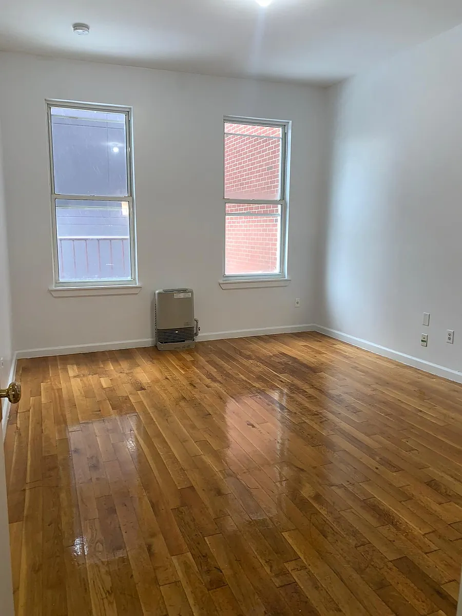 Building Photo - 631 Bushwick Ave #3A