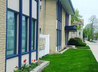 1945 N Oakland Ave APT 03, Milwaukee, WI 53202