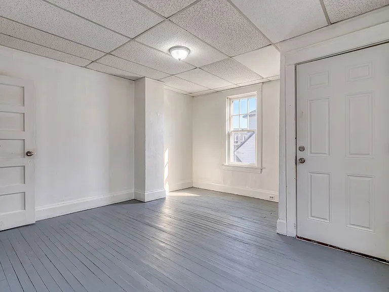 339 Emerald St — Photo 15