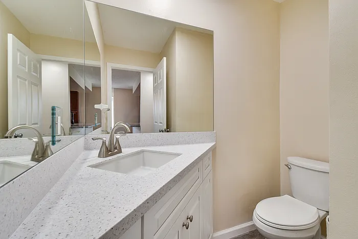 1475 Lake Mango Way — Photo 10