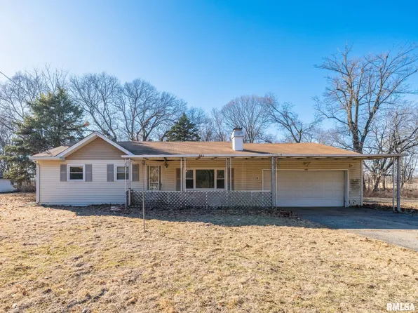 155 Fandel Dr, East Peoria, IL 61611