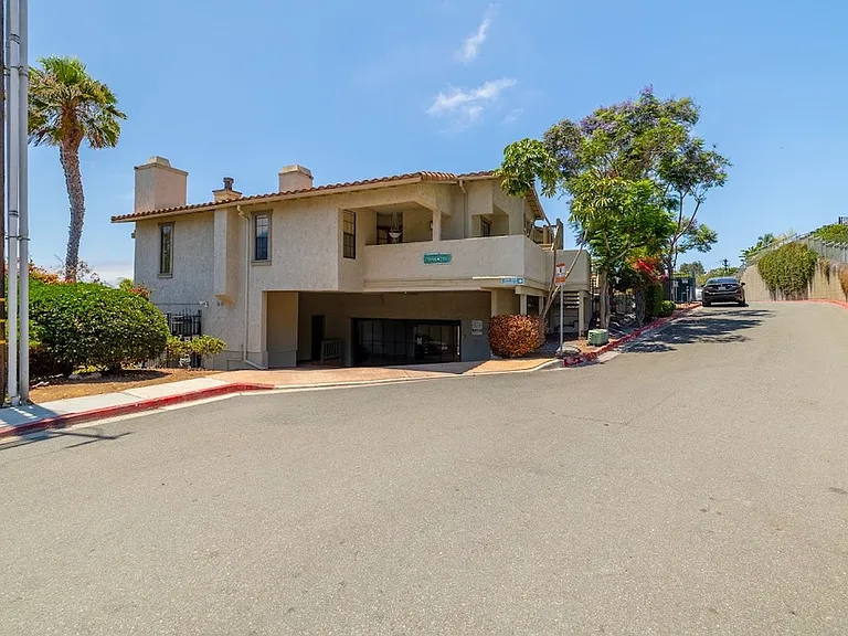 2215 Linwood St #C5 — Photo 20