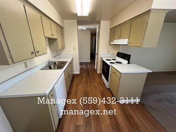 3rd image of 4509 N Kavanagh Ave