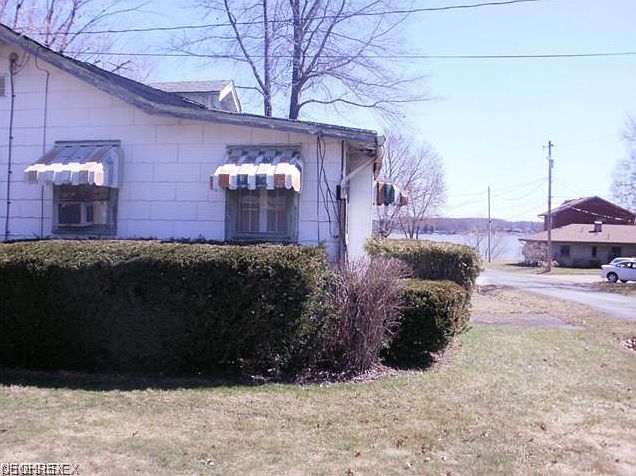 1st image of 17738 Edgewater Dr