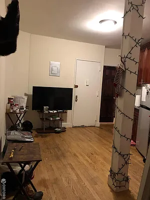 Rented by Oxford Property Group | media 52