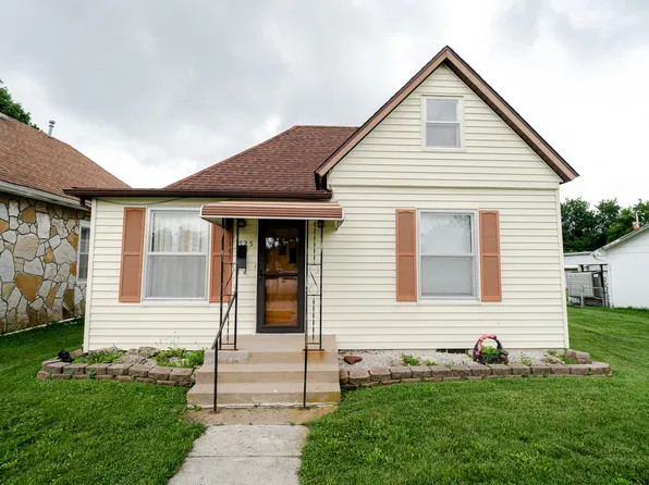 525 E Scott Street, Monett, MO 65708