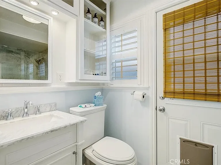 2128 Miramar Dr — Photo 15