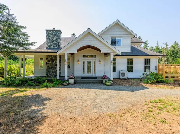 485 Southwind Rd, Comox Valley, BC V9M 3T9