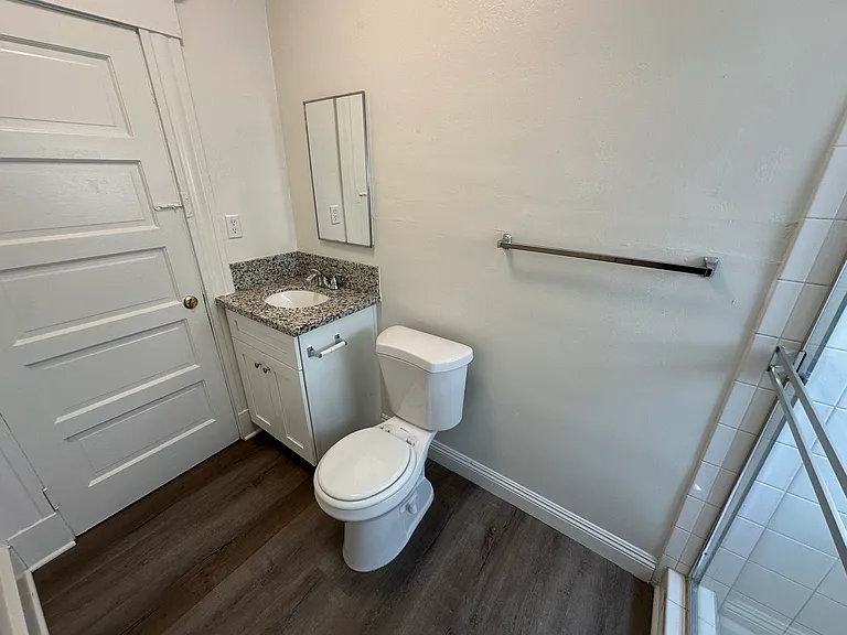 910 N Park Ave #3 — Photo 11