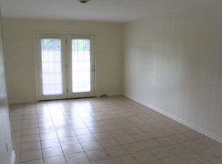 100 Flourville Rd, Johnson City, TN 37615