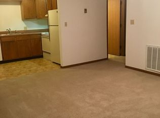 516 W Herndon St APT 4, Springfield, IL 62702