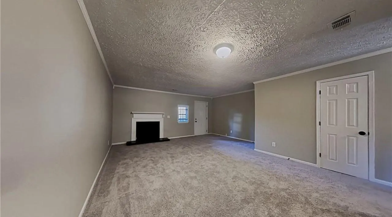 1251 W Booth Road Ext SW — Photo 2