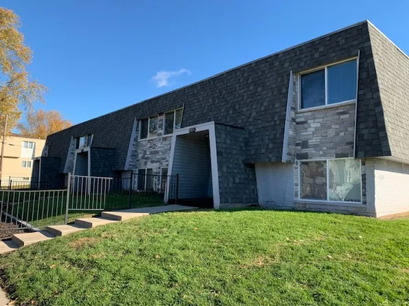 1105 Evans Ave APT 4B, Valparaiso, IN 46383