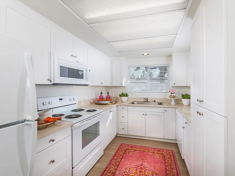 Windwood Glen Apartment Homes — Photo 5