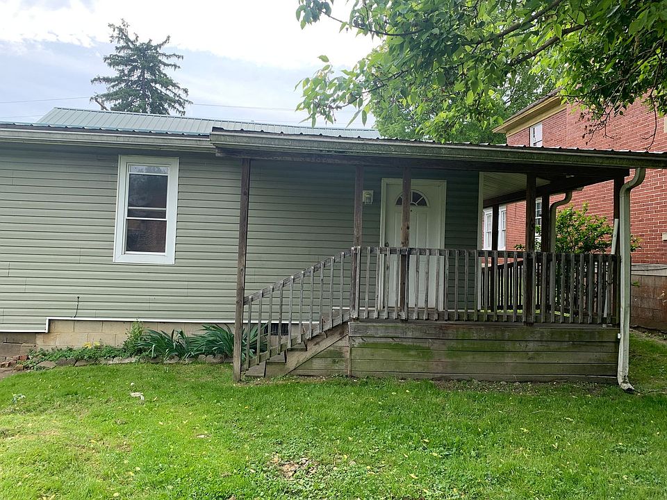 1st image of 1015 Lynn St #1015B