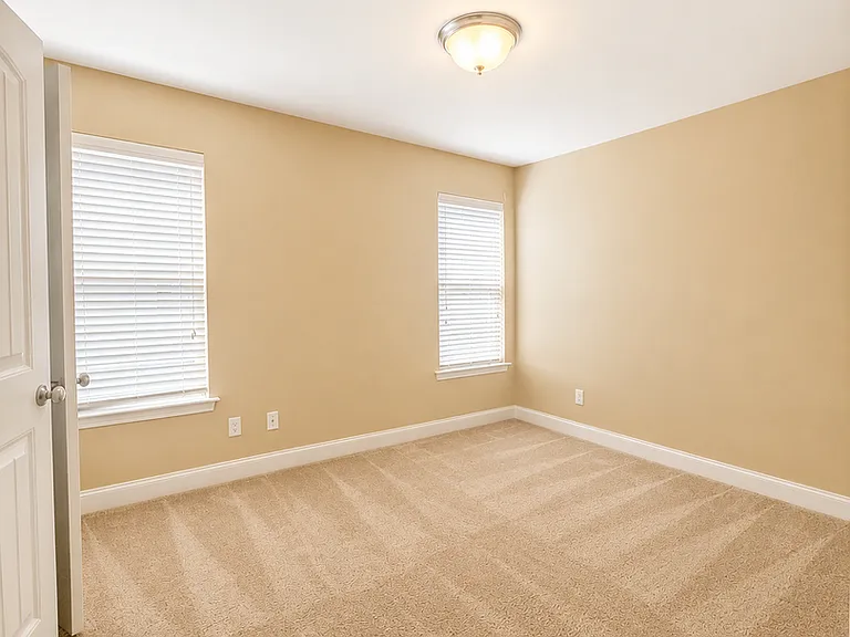 273 N Prince Henry Way — Photo 36