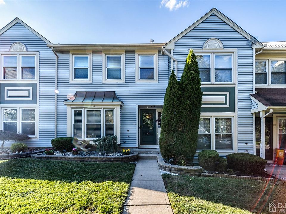 1st image of 10 Sierra Ct #1807