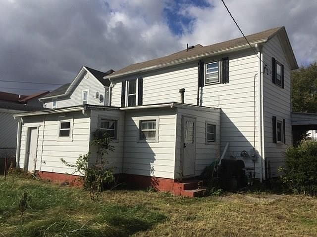2nd image of 14 Vine St
