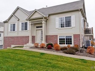 2453 S Farnsworth Ave, Aurora, IL, 60503