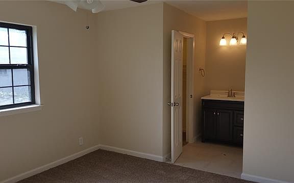 4th image of 11 Westvale Pl