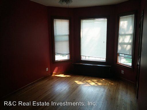 1st image of 3430 N Hamlin Ave
