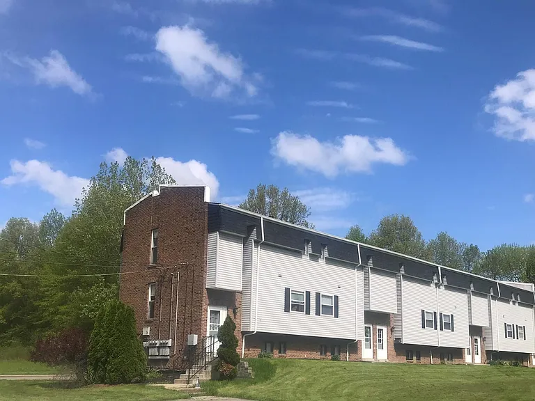 1125 Harvest Dr NE #3 — Photo 4