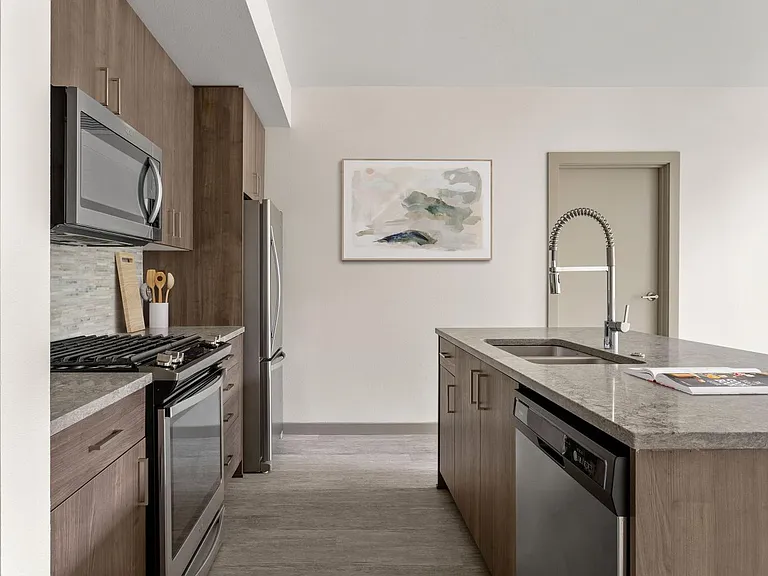 Reveal Apartments — Photo 4