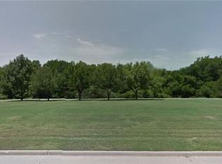 2706 Spring Lake Dr, Richardson, TX 75082