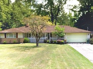 12817 Patricia Dr, North Royalton, OH