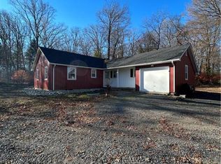 9920 N Delaware Dr, Bangor, PA 18013