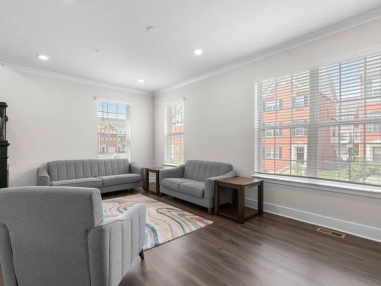 8017 Potter Pl — Photo 18