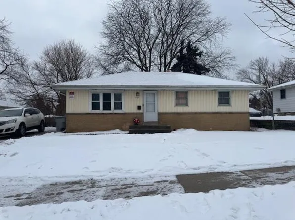 7711 W Mill ROAD, Milwaukee, WI 53218